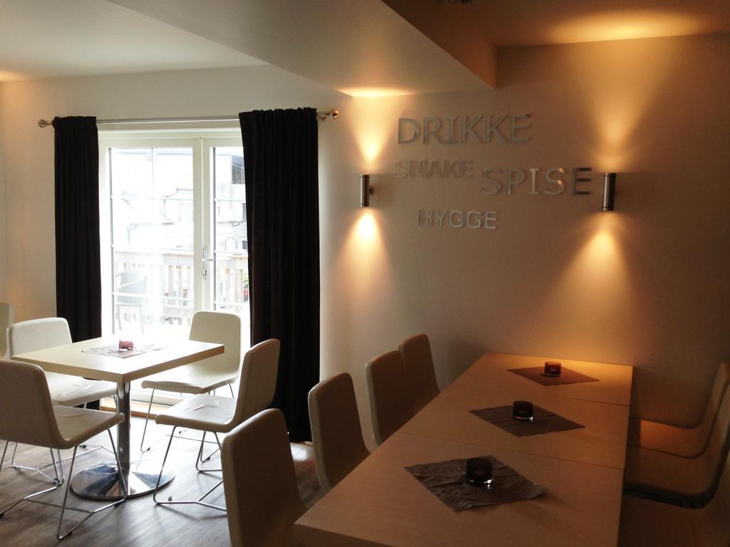 Jibben Hotell Maloy Exterior foto